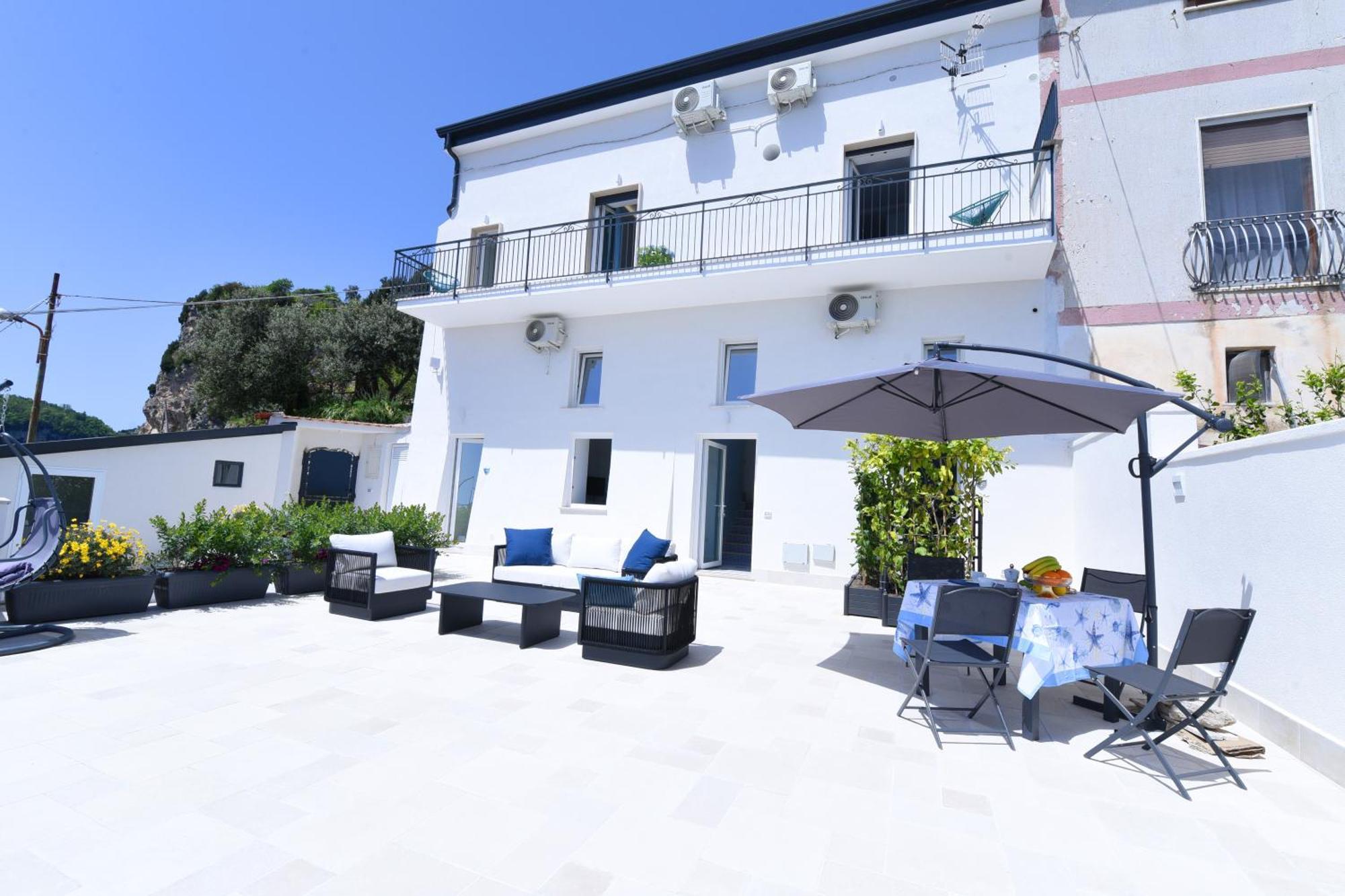 B&B Blue View Furore Buitenkant foto